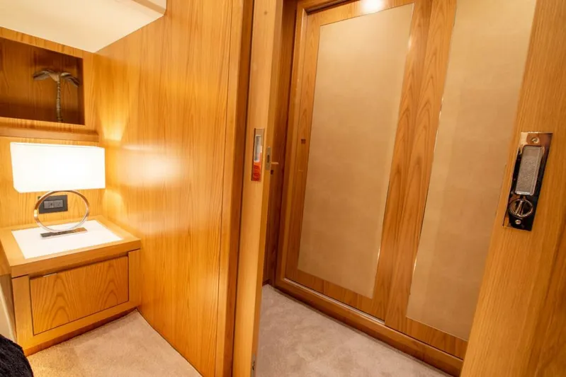 62 Iliad 2025 Yacht Photos Pics 