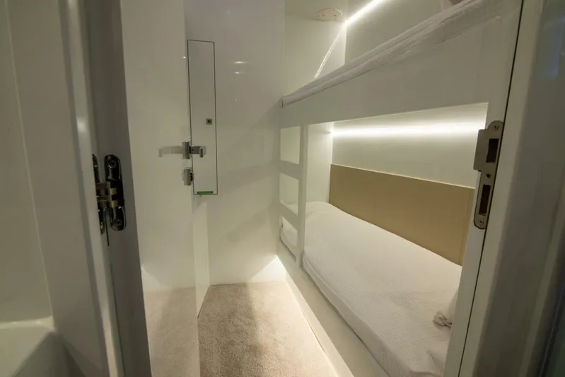 62 Iliad 2025 Yacht Photos Pics 