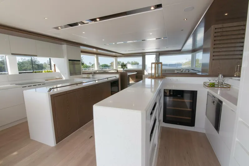 62 Iliad 2025 Yacht Photos Pics 