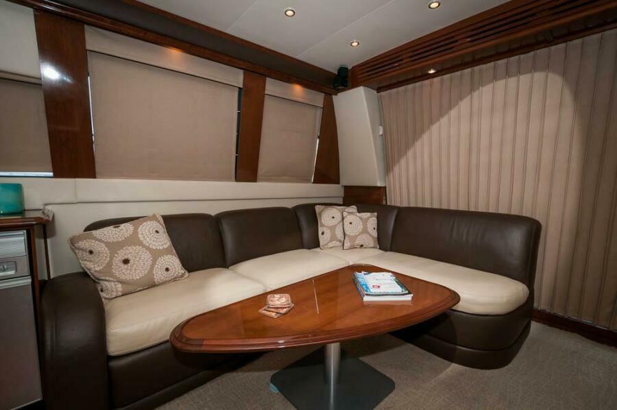 2008 Carver 52 Voyager Motor Yachts for sale - YachtWorld