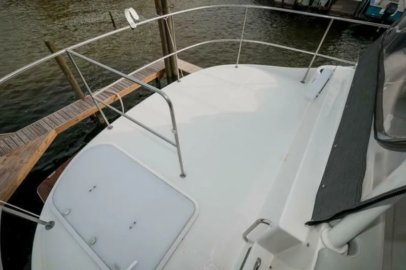 Chips Ahoy Yacht Photos Pics Flybridge