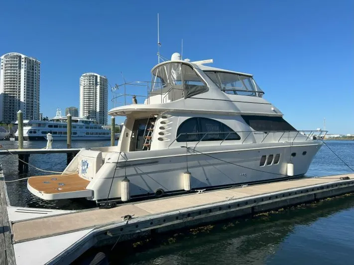 Chips Ahoy Yacht Photos Pics Docking Profile