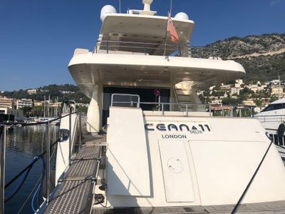 Yacht