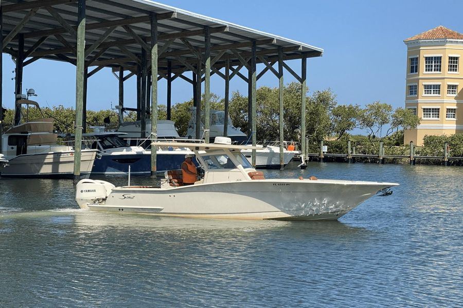 2016 Scout 300LXF