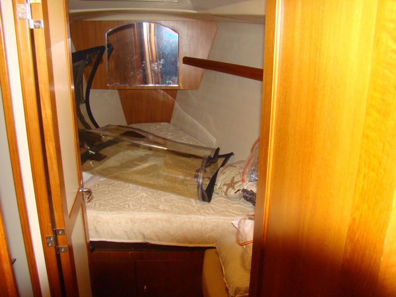 2004 Hunter Deck Salon