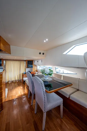 Emry Yacht Photos Pics 2009 Aicon - interior/dining