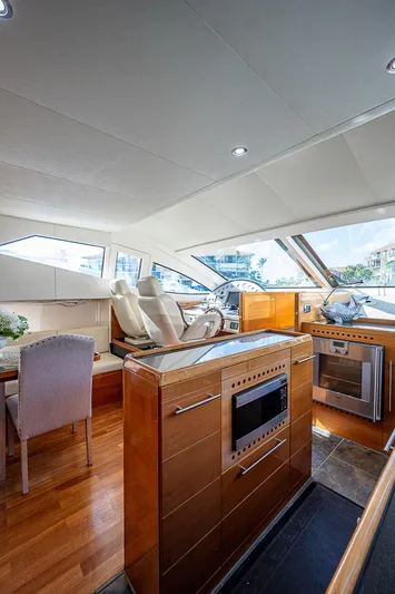 Emry Yacht Photos Pics 2009 Aicon - interior/kitchen