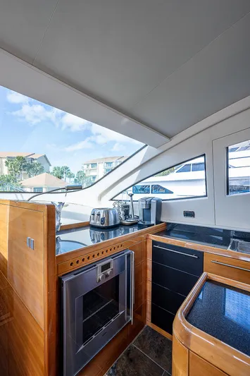 Emry Yacht Photos Pics 2009 Aicon - interior/kitchen