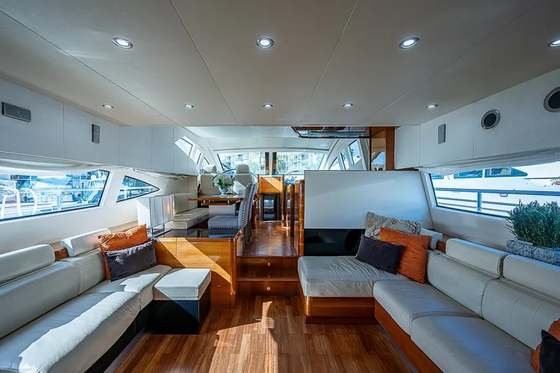Emry Yacht Photos Pics 