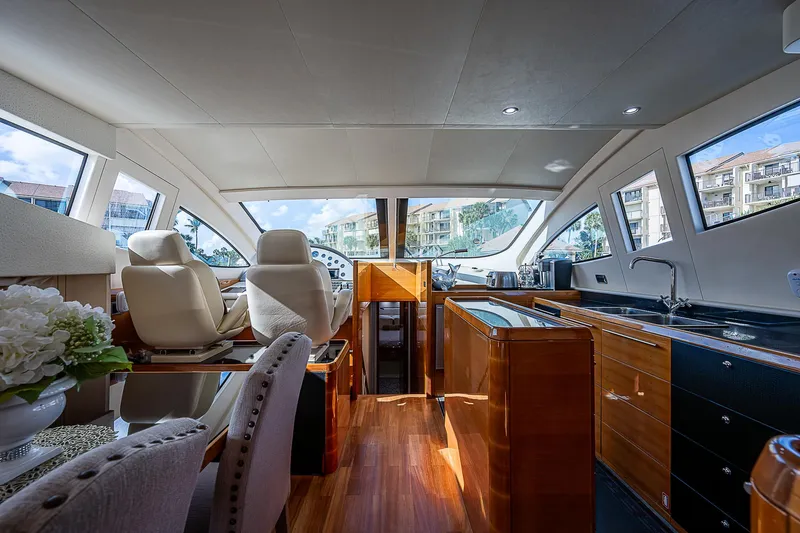 Emry Yacht Photos Pics 