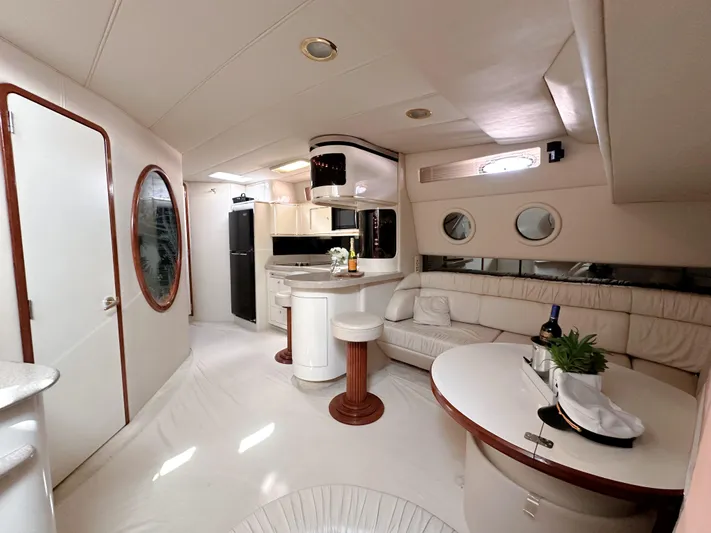 Lucky One Yacht Photos Pics 