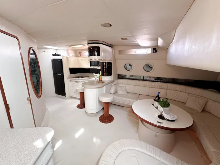 Lucky One Yacht Photos Pics 