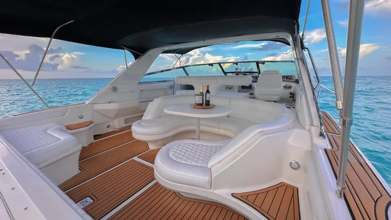 Lucky One Yacht Photos Pics 