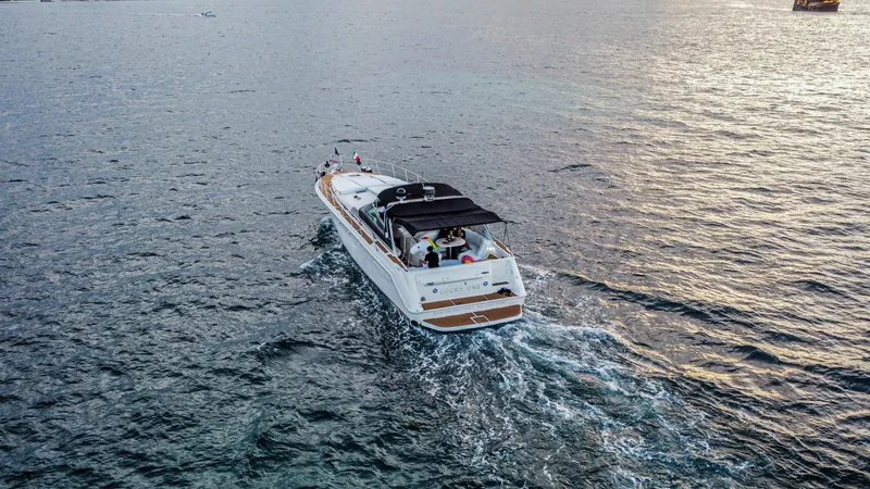 Lucky One Yacht Photos Pics 