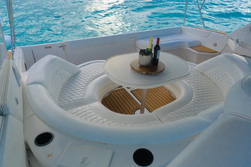 Lucky One Yacht Photos Pics 