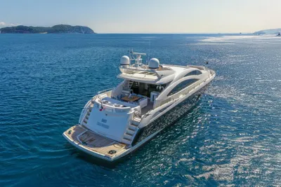 Sunseeker Predator 84