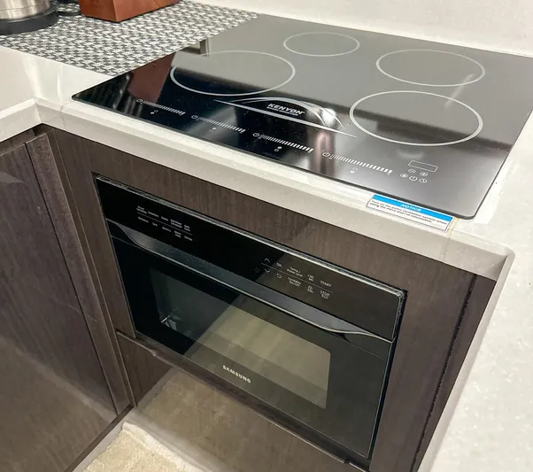 Triple T Yacht Photos Pics 