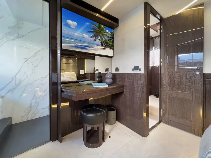 Triple T Yacht Photos Pics 