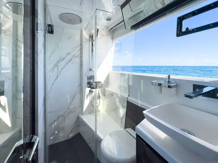 Triple T Yacht Photos Pics 