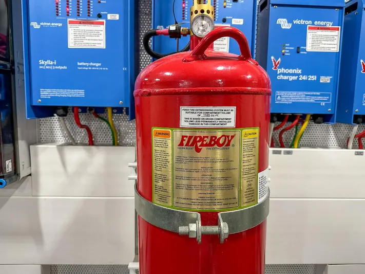 Triple T Yacht Photos Pics 