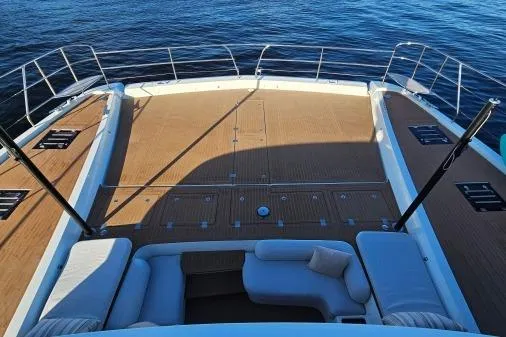 Sunlove Yacht Photos Pics 2024 Lagoon SIXTY 7 yacht deck with luxurious seating and ocean view.