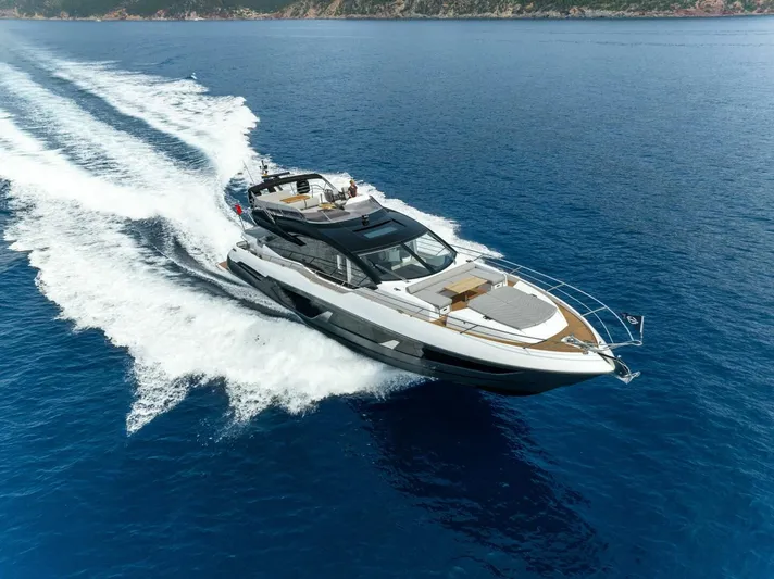  Yacht Photos Pics 2026 Sunseeker 75 Sport Yacht - Image 4