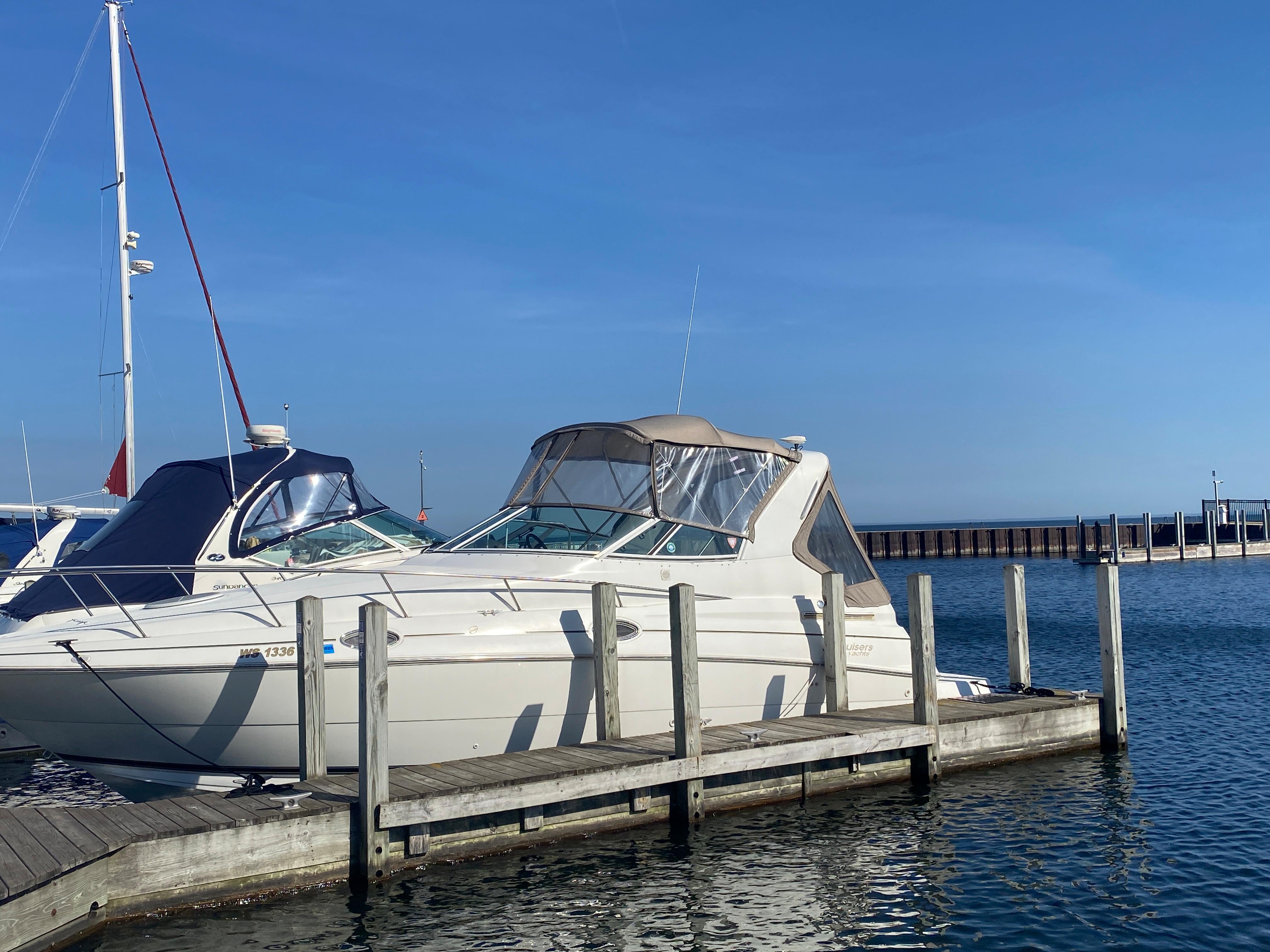 2001 Cruisers 2870 Express Cruiser for sale - YachtWorld