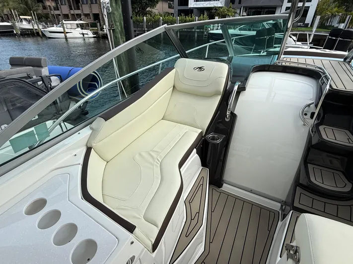 All In Yacht Photos Pics 