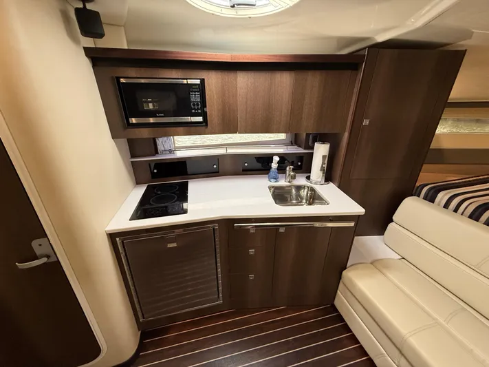 All In Yacht Photos Pics 