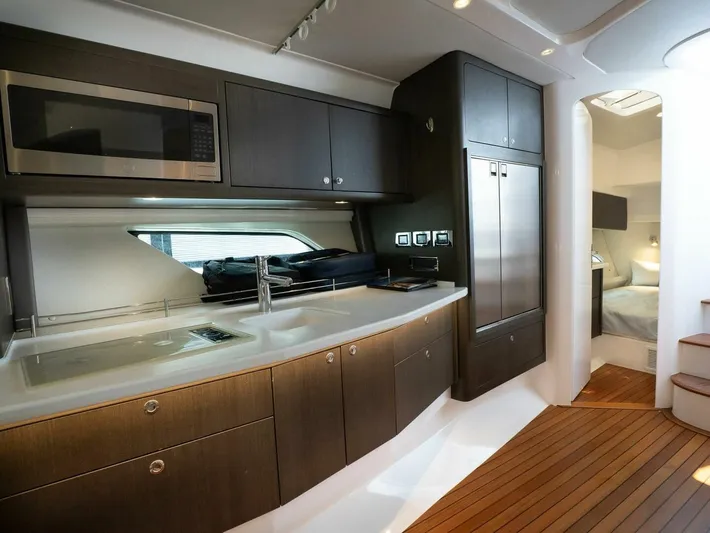 Fly'n Sea Level Yacht Photos Pics 2022 Intrepid 477 Evolution - Image 8