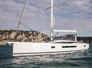 Jeanneau Yacht 65