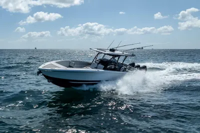 Nor-Tech 390 Sport Center Console