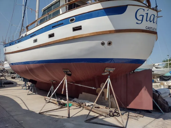  Yacht Photos Pics 1982 Cheoy Lee 52 yacht on dry dock, undergoing maintenance.