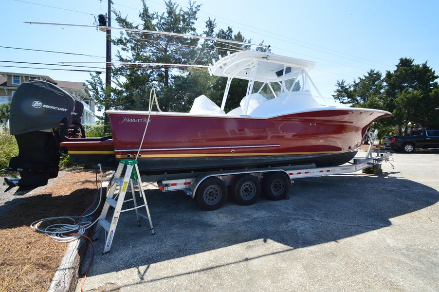 2009 Jarrett Bay 32 express walkaround