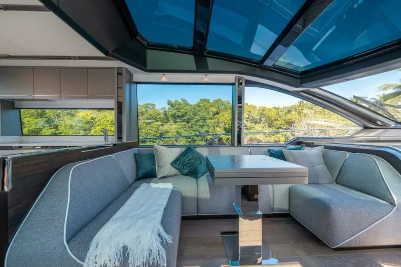  Yacht Photos Pics 2026 Sunseeker Predator 65 - Image 26