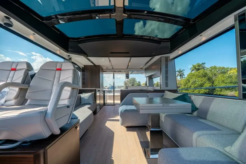  Yacht Photos Pics 2026 Sunseeker Predator 65 - Image 30