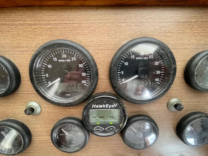 Sea Bird Yacht Photos Pics Dashboard gauges of a 1985 DeFever 40 Offshore Cruiser boat.