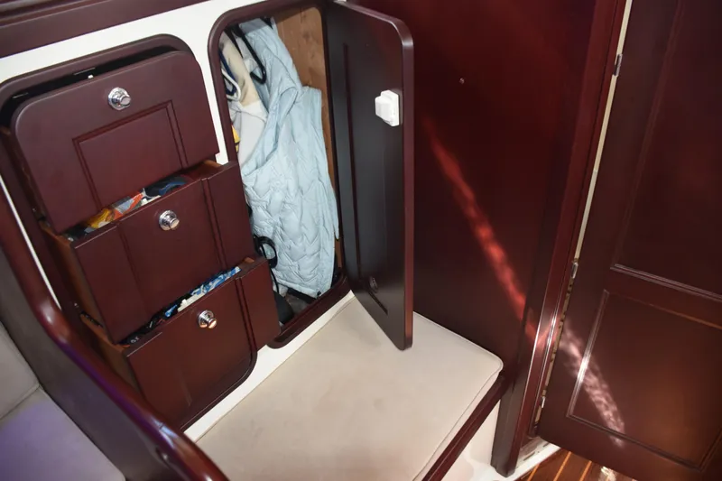 Sarah Yacht Photos Pics Drawers - hanging locker