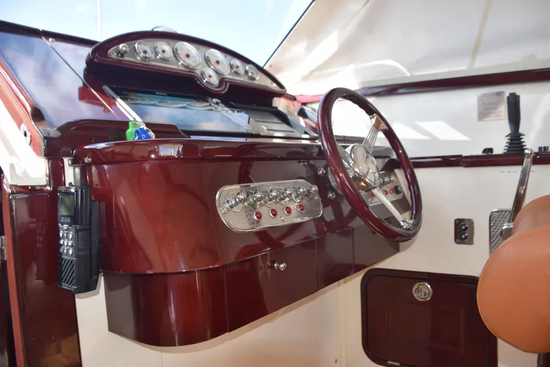 Sarah Yacht Photos Pics Helm Console 3