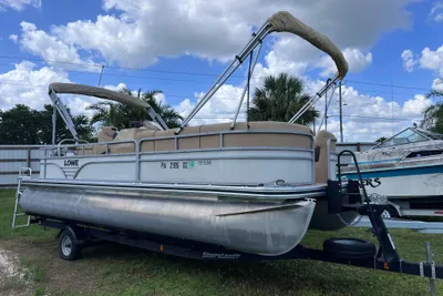 Lowe SS230 CL