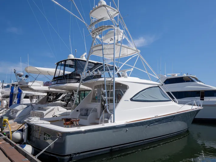 Little Zip Yacht Photos Pics Viking 48 Little Zip - Profile at Dock