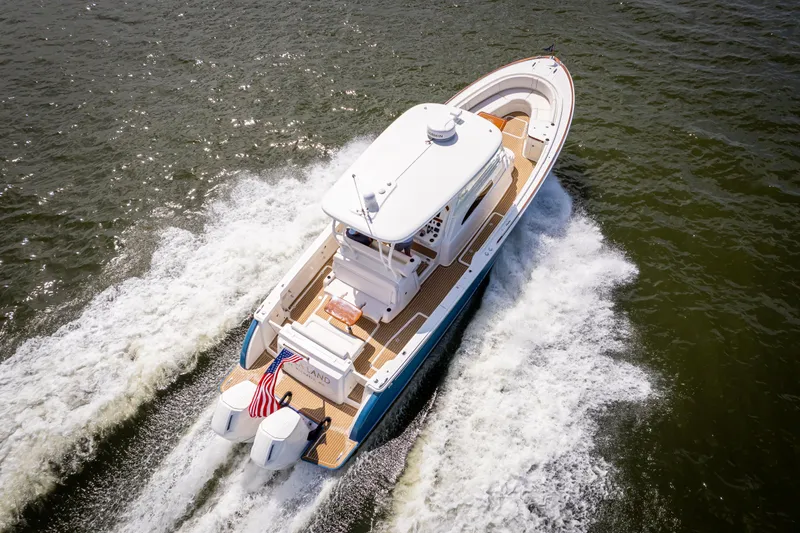 La La Land Yacht Photos Pics 