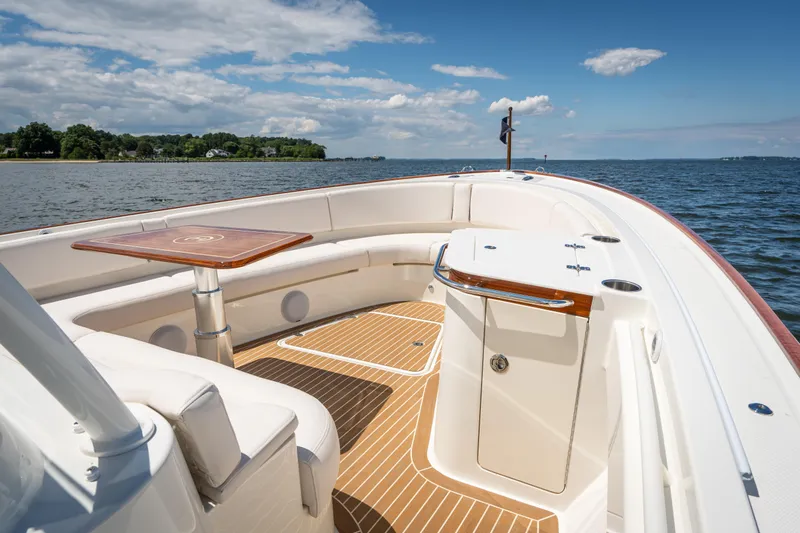 La La Land Yacht Photos Pics 