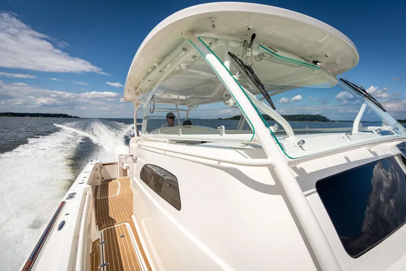 La La Land Yacht Photos Pics 