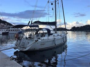 2007 Dufour 34