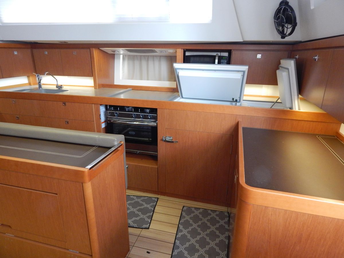 2015 Beneteau 55 