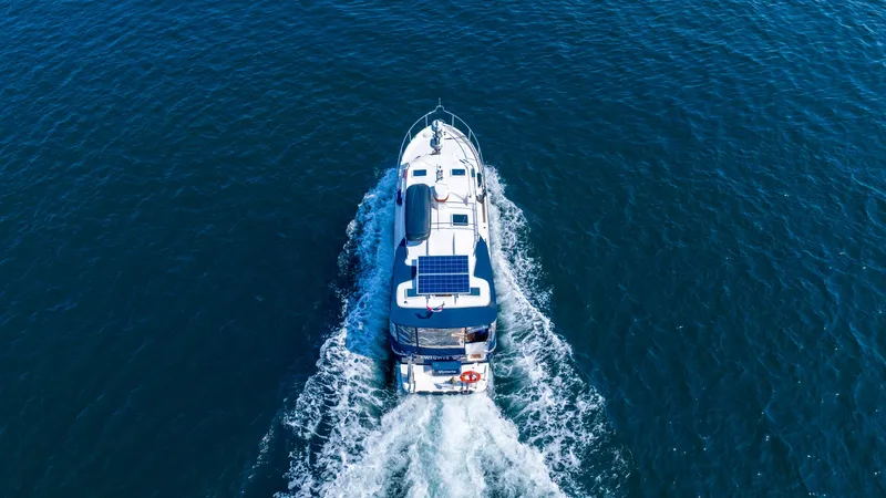 Kwigwis Yacht Photos Pics 