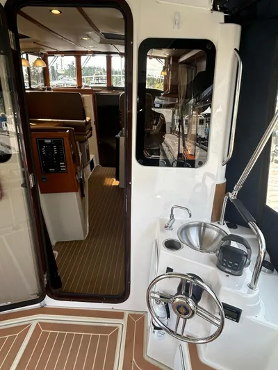 Kwigwis Yacht Photos Pics 