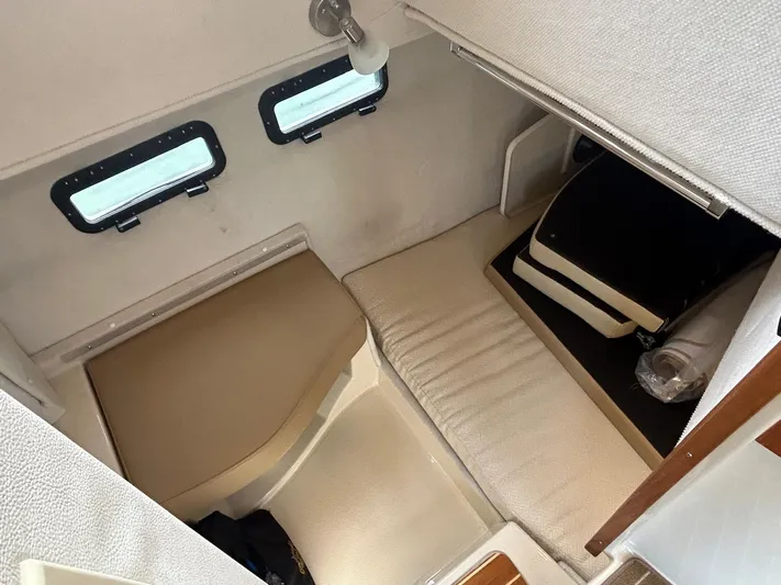 Kwigwis Yacht Photos Pics 