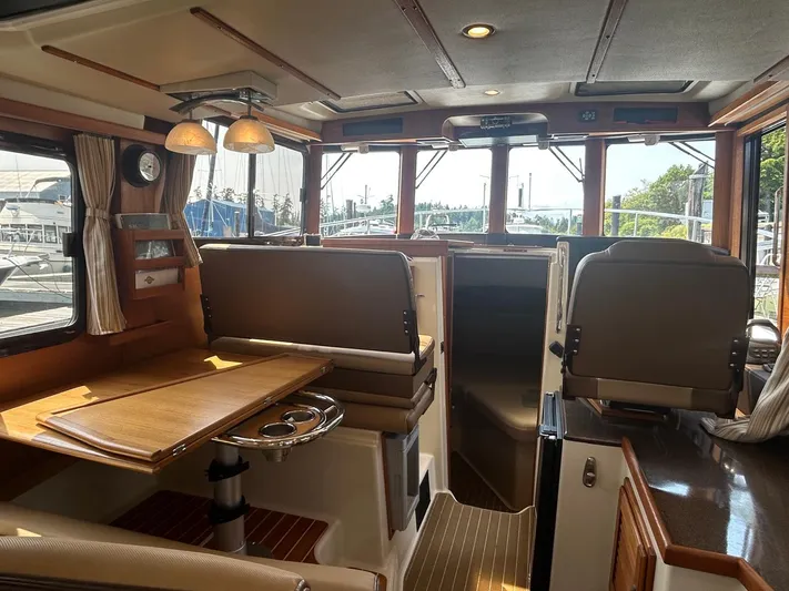 Kwigwis Yacht Photos Pics 